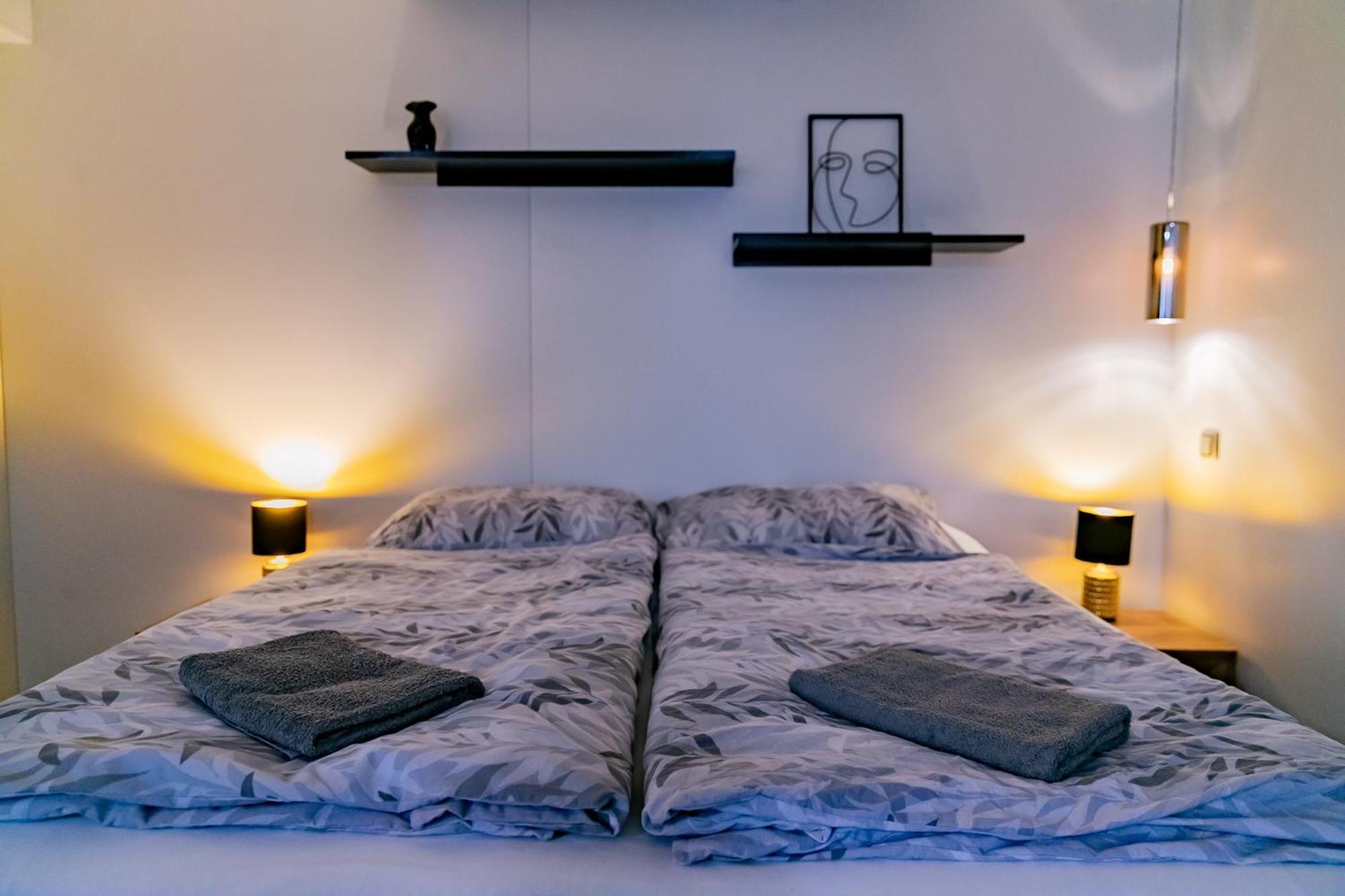Motel1- A Megfizetheto Luxus! Dunaújváros Exteriér fotografie
