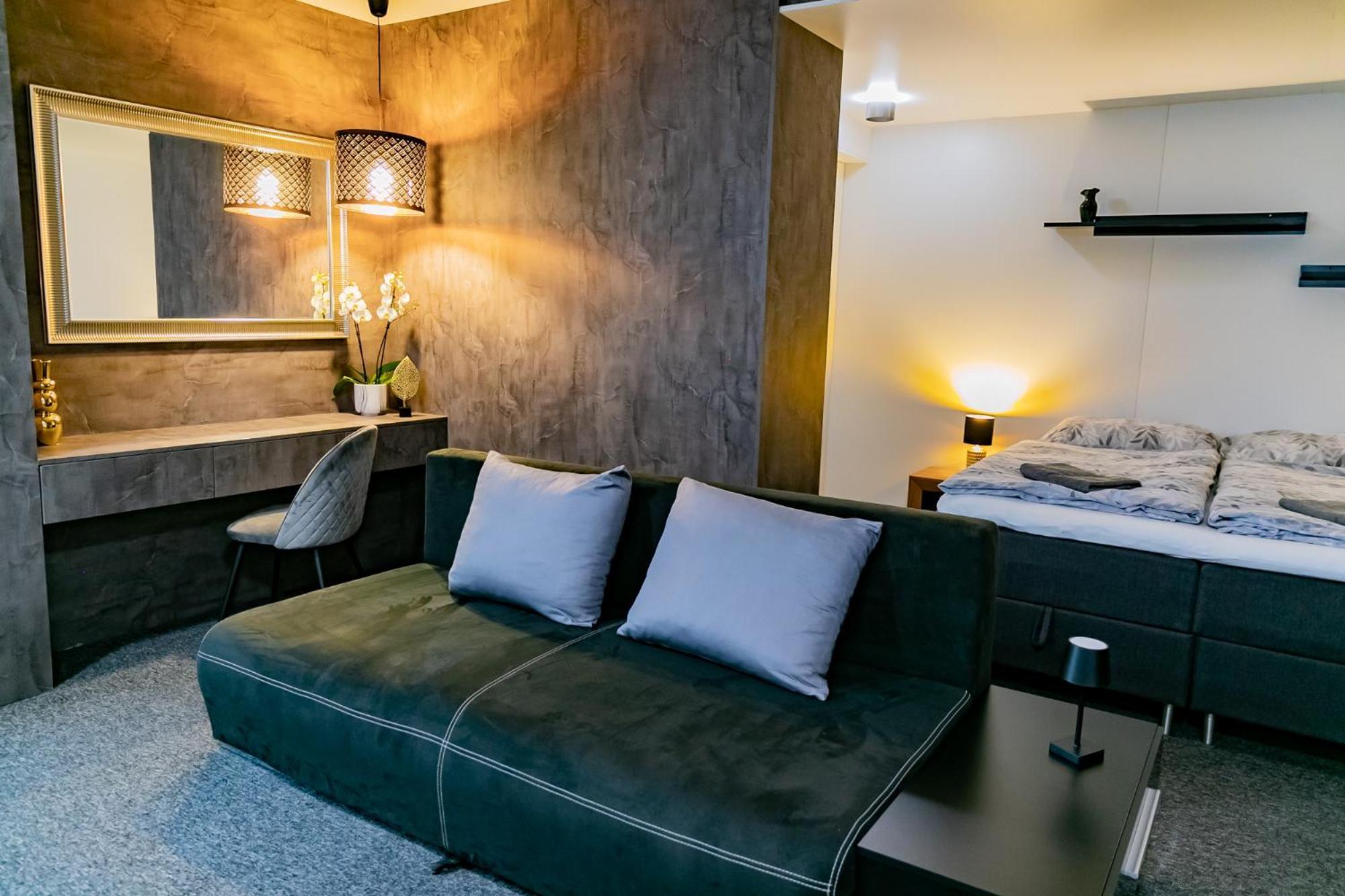 Motel1- A Megfizetheto Luxus! Dunaújváros Exteriér fotografie