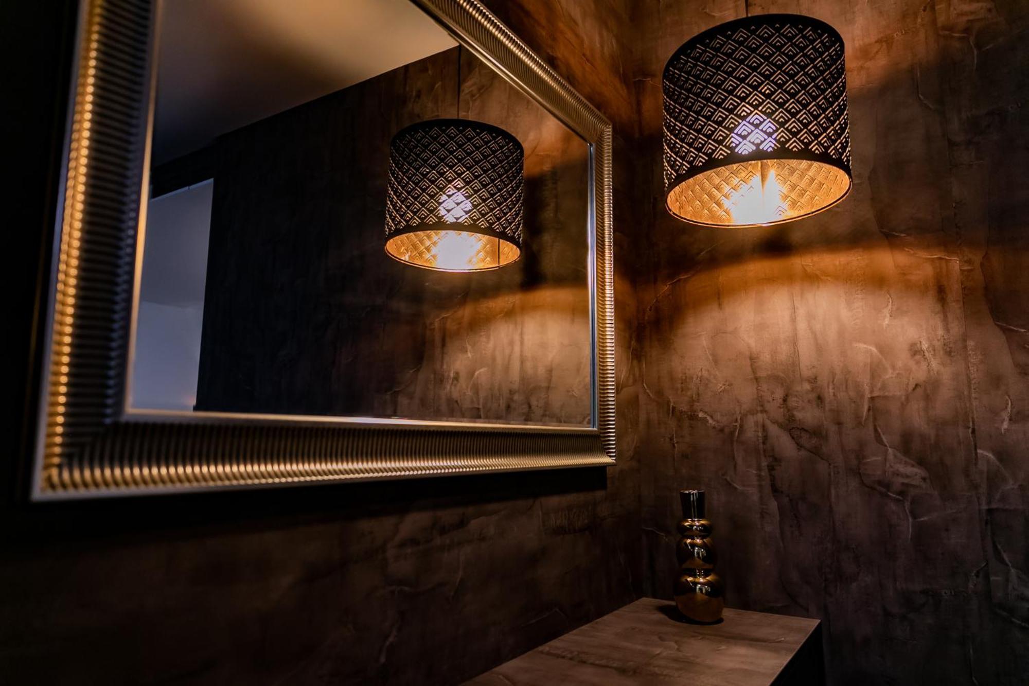 Motel1- A Megfizetheto Luxus! Dunaújváros Exteriér fotografie