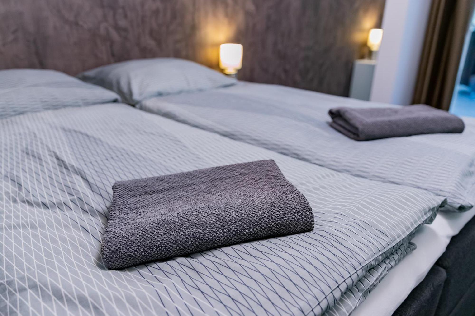 Motel1- A Megfizetheto Luxus! Dunaújváros Exteriér fotografie