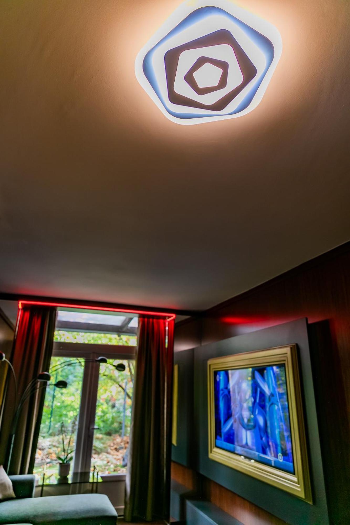 Motel1- A Megfizetheto Luxus! Dunaújváros Exteriér fotografie